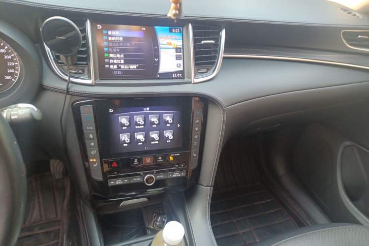 Used Infiniti QX50 2018 2.0T Four-Wheel Drive Elite Edition Audio And AC Panel