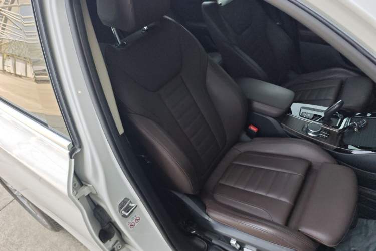 Used BMW X3 2020 xDrive28i M Sport Package Right Front Seat