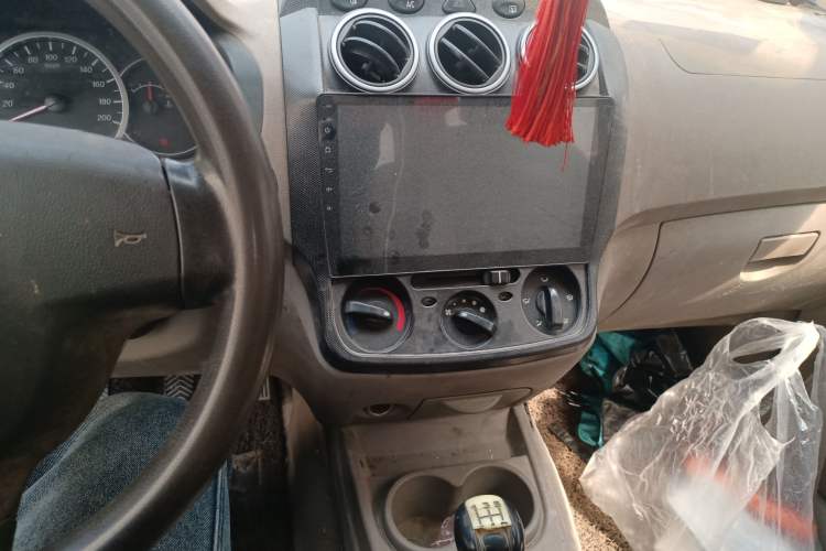 Used Wuling Hongguang 2013 1.5L Comfort Model
