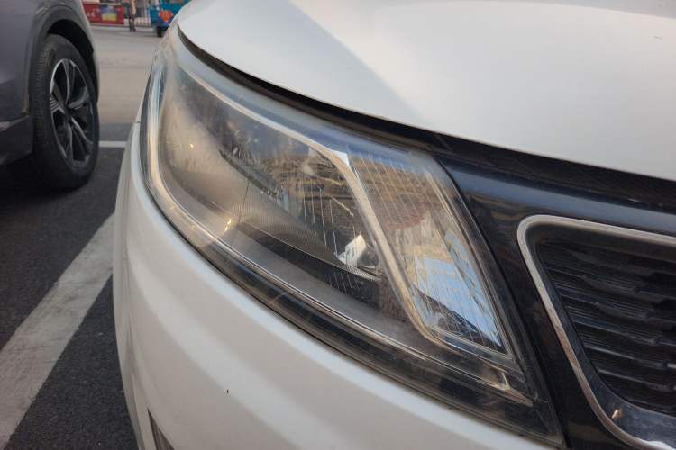 Used Kia K2 2011 Sedan 1.4L Automatic Top-Trim
