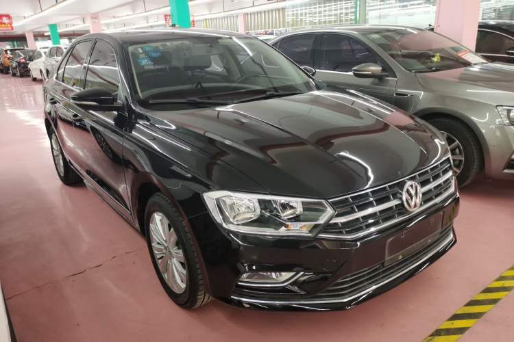 Used Volkswagen Bora 2016 1.6L Automatic Comfort Model
