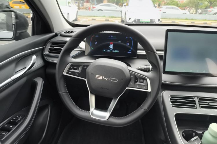 Used BYD Destroyer 05 2024 HONOR Edition DM-i 55KM Luxury Model Steering Wheel