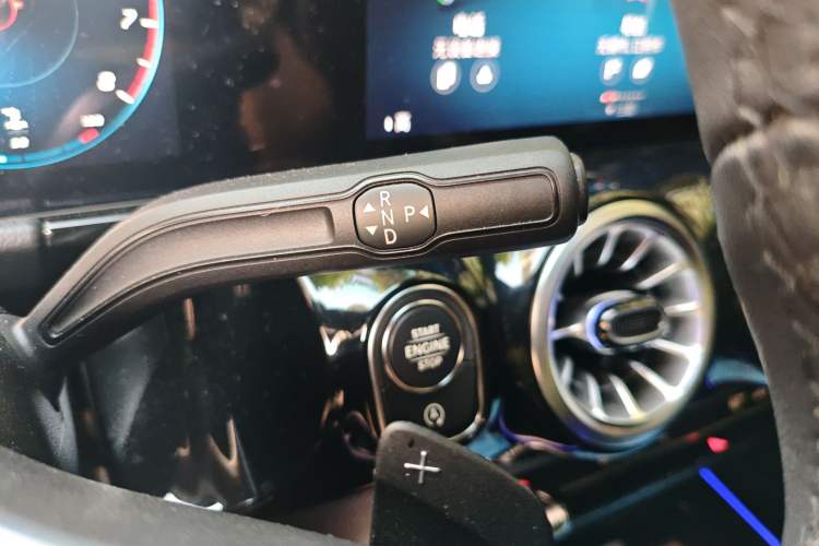 Used Mercedes-Benz GLA 2023 GLA 220 Gear Lever