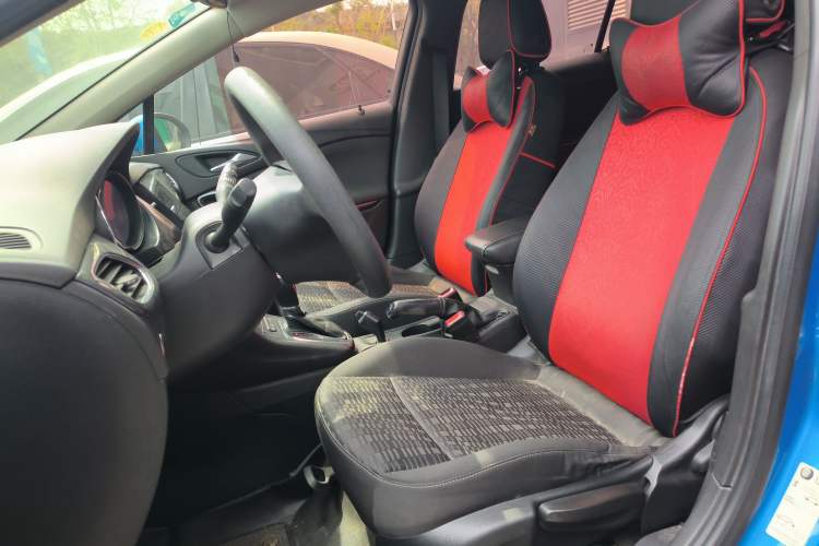 Used Buick Verano 2016 Hatchback 15S Automatic Ambition Model Left Front Seat