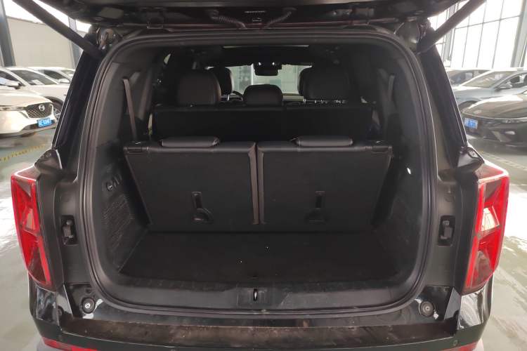 Used GAC Trumpchi GS8 2022 Flagship Series 2.0 TGDI Two-Wheel-Drive Prestige Edition (7 Seats)