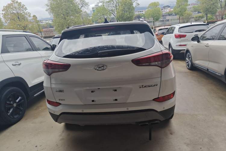 Used Hyundai Tucson 2018 1.6T Dual-Clutch Two-Wheel Drive 15th Anniversary Special Edition