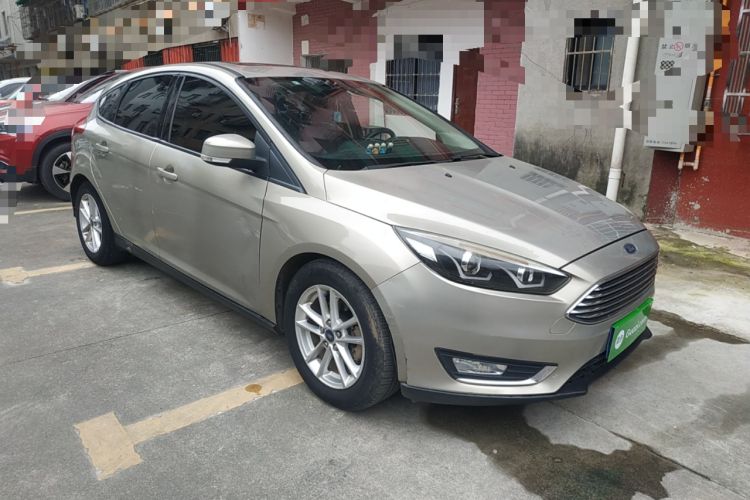 Used Ford Focus 2015 Hatchback EcoBoost 125 Manual – Ultra-Style Edition