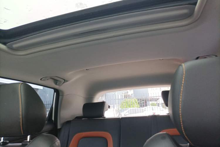 Used Cowin Xuanjie Pro 2021 1.5L CVT Jingyao Edition Headliner