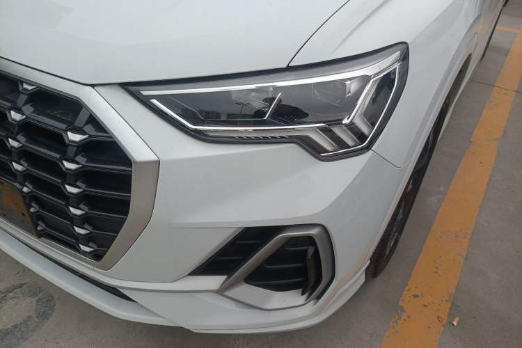 Used Audi Q3 2019 40 TFSI quattro Fashion Dynamic Model