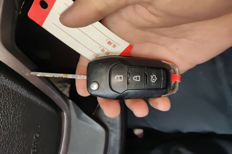 Used Ford Escort 2015 1.5L Automatic Fashion Model