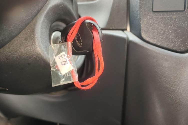 Used Ford Transit Custom 2016 2.4T Long-Wheelbase 6-Seater Mid-Roof Multi-Purpose Vehicle Vehicle Key