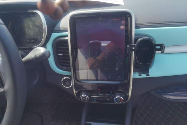 Used Chery Little Ant 2021 200 000-Yuan Ant Fan Edition Energetic Version NMC Lithium Battery 301 km