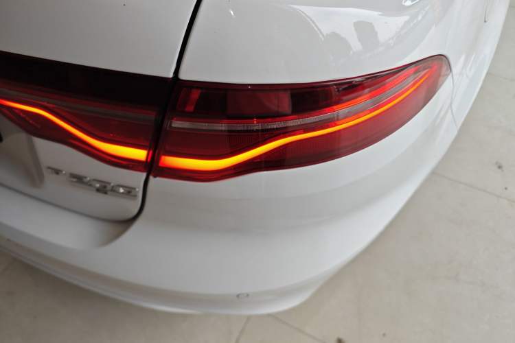 Used Jaguar XEL 2020 2.0T 200 PS R-DYNAMIC S Advanced Sport Edition
