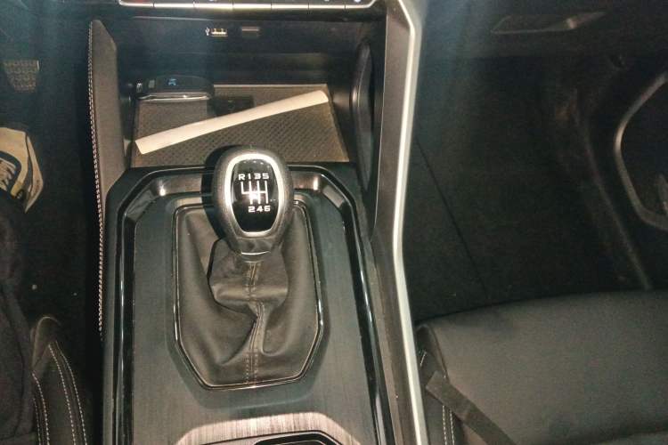 Used Geely Auto Vision X6 2021 PRO 1.4T Manual Luxury Model