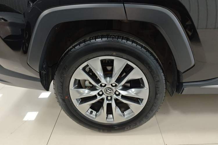 Used Toyota Wildlander 2023 2.0L CVT Two-Wheel Drive Leading Edition
