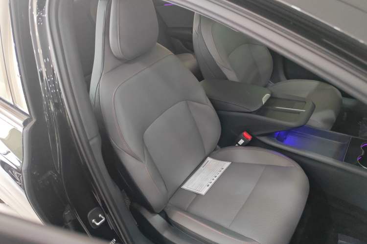 Used Hongqi EH7 2025 600 Smart Selection Edition
