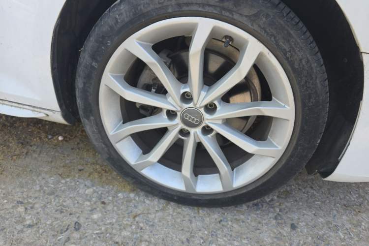 Used Audi A4L 2018 30th Anniversary Edition 40 TFSI Fashion Model