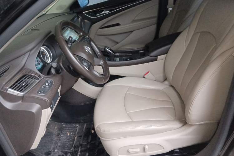 Used Buick LaCrosse 2016 20T Leading Model Left Front Seat