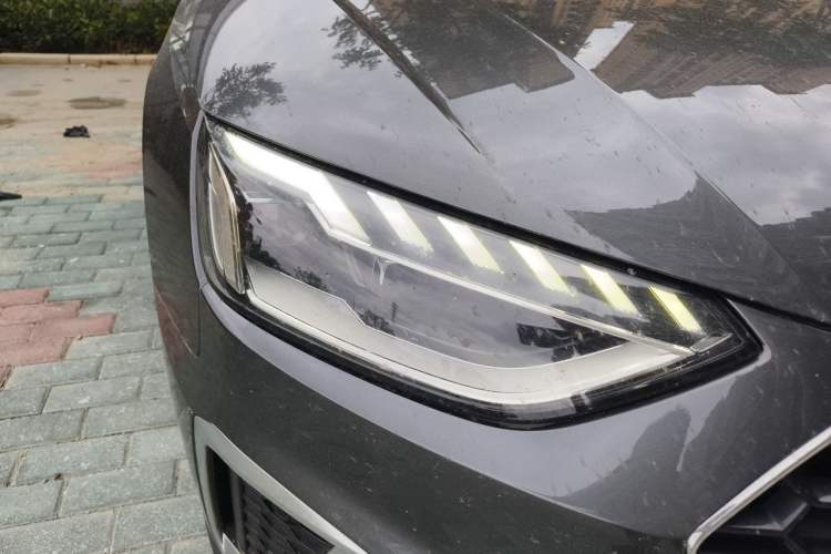 Used Audi A4L 2022 40 TFSI Fashion Dynamic Model
