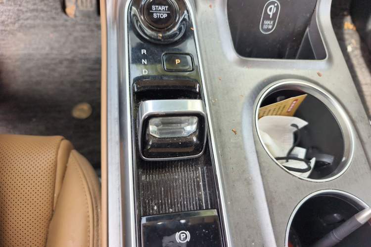 Used GAC Trumpchi E8 New Energy 2024 150km MAX Gear Lever