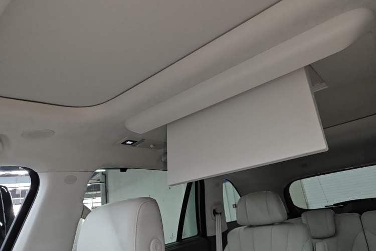 Used Wey Lanshan 2025 Four-Wheel Drive Ultra Headliner