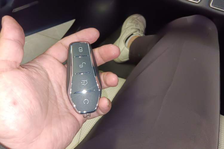 Used BYD Qin L 2024 DM-i 120KM Excellence Model