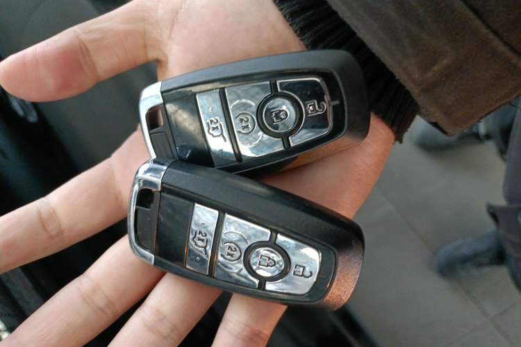 Used Lincoln Corsair 2022 2.0T Two-Wheel Drive Deluxe Edition
