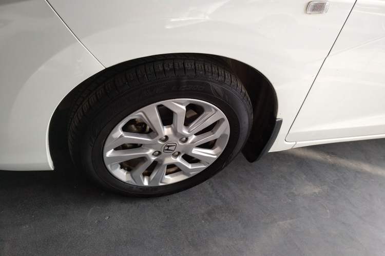 Used Honda Fit 2018 1.5L CVT Comfort Sunroof Version