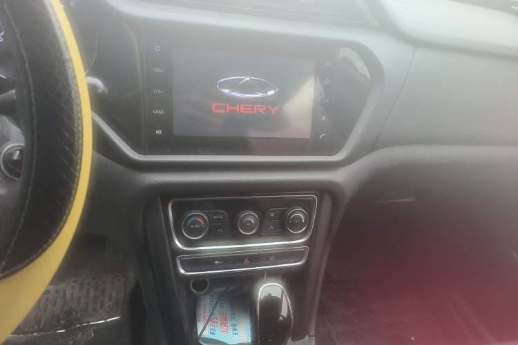 Used Chery Tiggo 3 2016 1.6L CVT ZhiShang Edition Audio And AC Panel