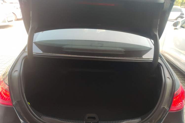 Used Mercedes-Benz C-Class 2022 C 260 L
