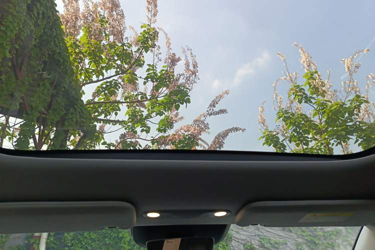 Used AION V 2024 Aion Tyrannosaurus 650 LiDAR Edition
