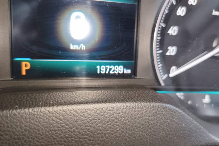 Used Buick GT 2015 15N Automatic Deluxe Edition