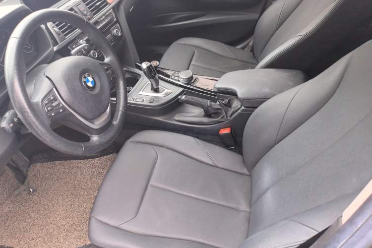 Used BMW 3 Series 2017 320Li Fashion Model Left Front Seat