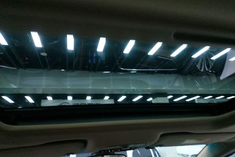 Used Buick GL8 2018 ES 28T Luxury Model China VI Standard