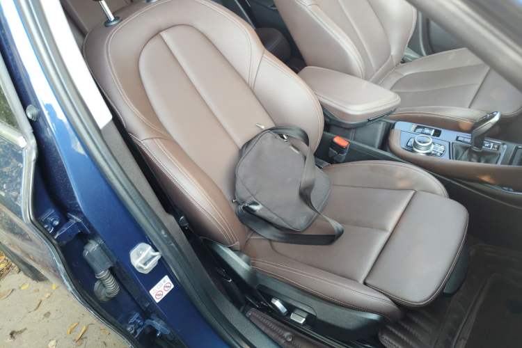 Used BMW X1 2021 sDrive25Li Leading Model
