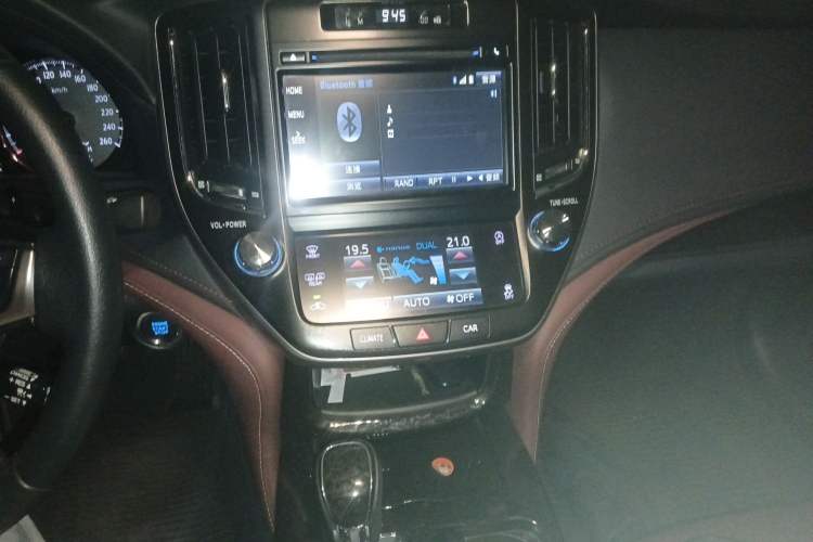 Used Toyota Crown 2018 2.0T Sport Edition Audio And AC Panel