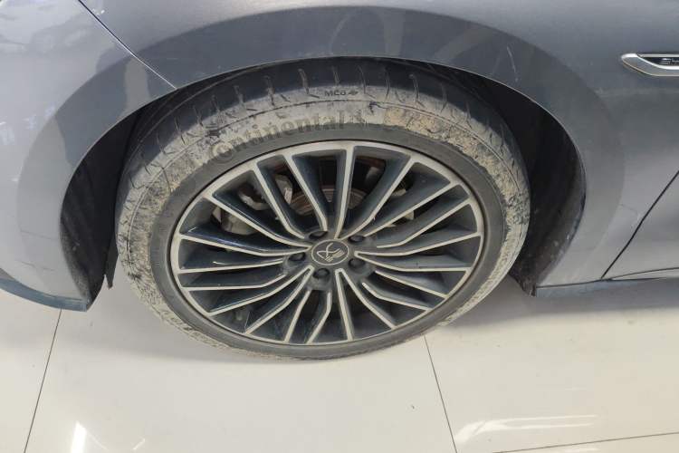 Used BYD Han 2020 EV Long-Range Luxury Model
