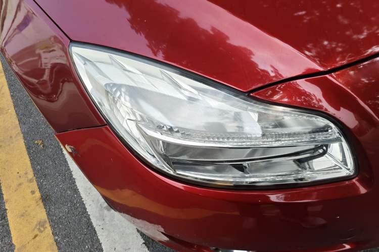 Used Buick Regal 2012 2.0L Comfort Edition Right Front Headlight