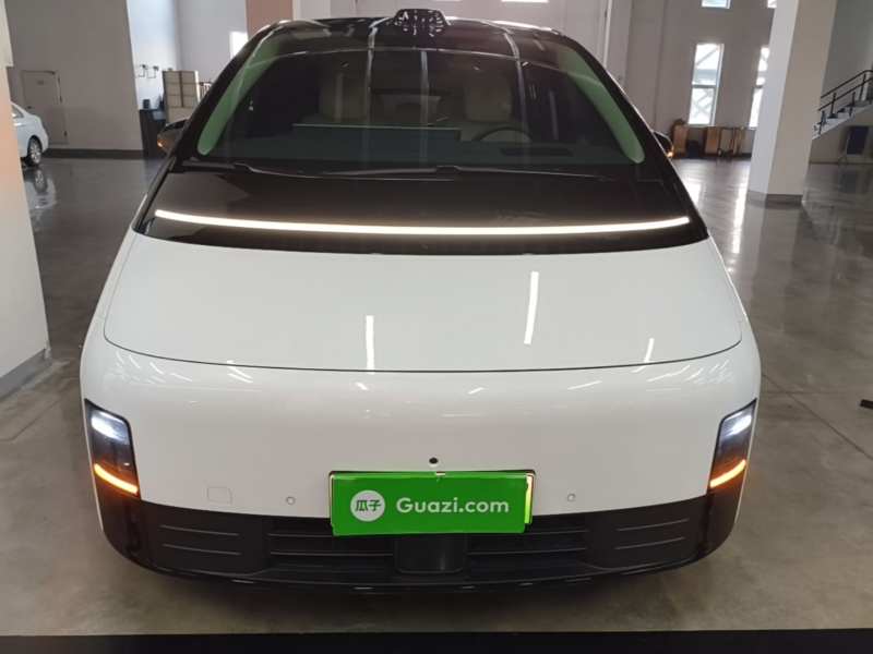 Used Li Auto MEGA 2024 Ultra Model — 2