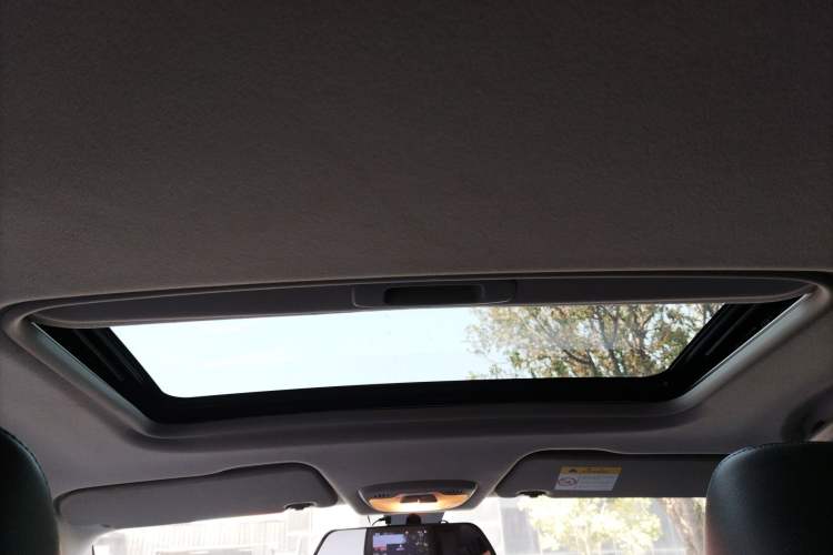 Used Chevrolet Lova RV 2016 1.5L Automatic Smart Drive Edition Headliner