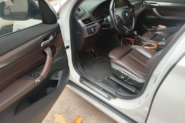 Used BMW X1 2016 sDrive18Li Luxury Model
