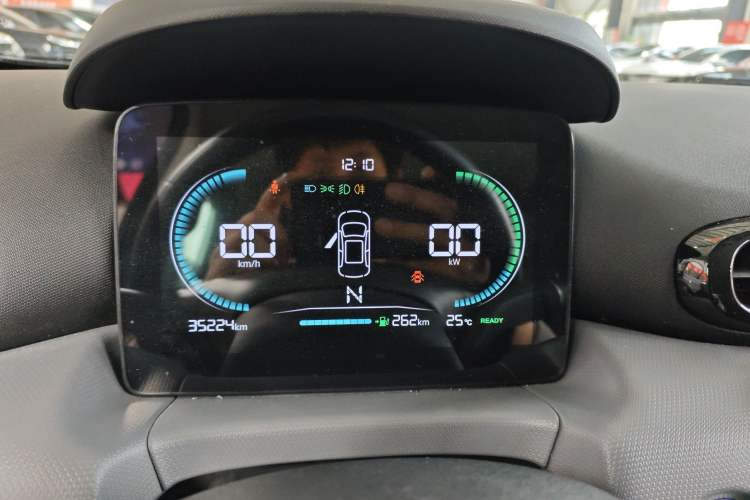 Used Leapmotor T03 2021 400 Lite Edition Lithium Iron Phosphate Instrument Cluster