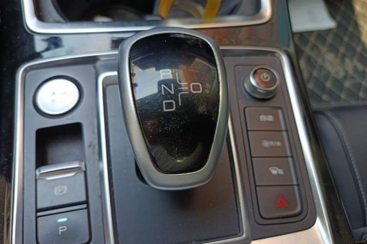 Used BYD Qin Pro New Energy 2019 DM Super Edition 1.5TI Automatic Smart Connect Prestige Model China VI Standard
