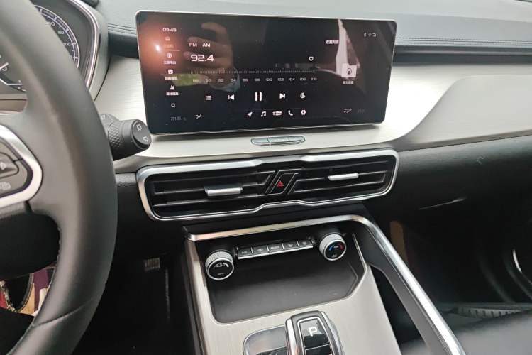 Used Geely Auto Coolray 2019 260T DCT Knight China V Standard Audio And AC Panel