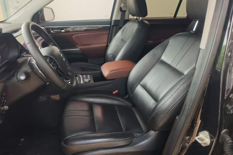 Used GAC Trumpchi GS8 2017 320T Four-Wheel Drive Luxury Smart Connectivity Version (7 Seats) Left Front Seat