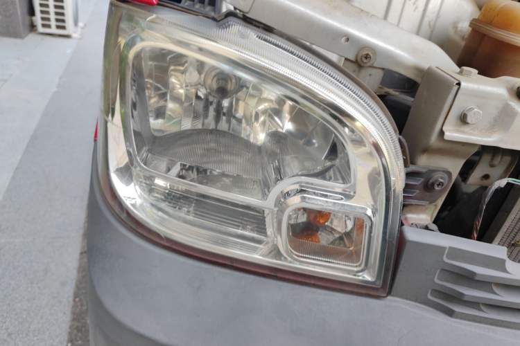 Used Wuling Zhiguang 2015 1.2L Practical LS-I Model