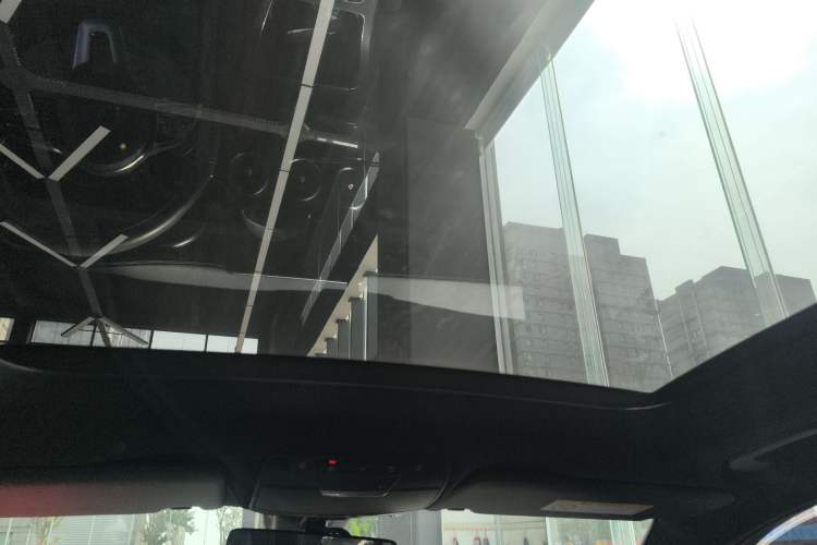 Used Mercedes-Benz GLC 2021 GLC 260 L 4MATIC Luxury Model Headliner