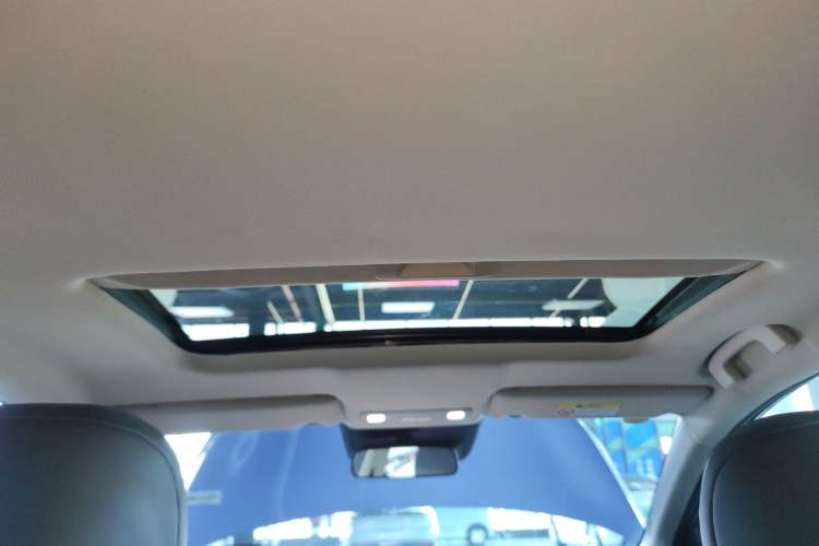 Used Nissan N6 2026 Model 180 Max Headliner