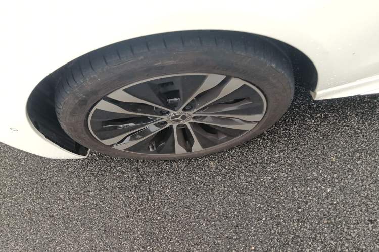 Used Mercedes-Benz C-Class New Energy 2024 Revised Version C 350 eL Exterior 4