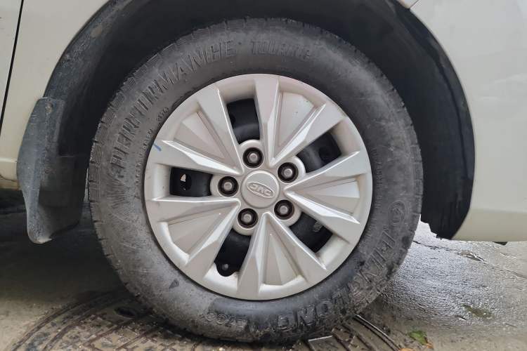 Used JAC Refine M3 2019 IKEA Edition 1.8L Luxury Model

